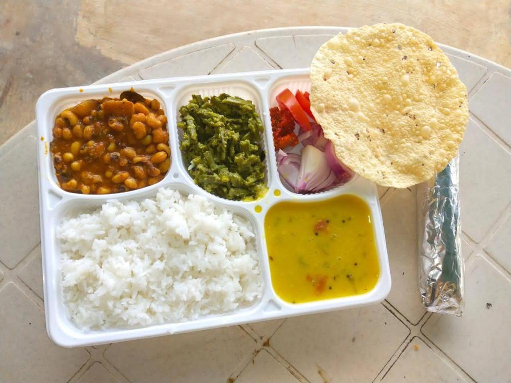 Restaurant, Green Fog Guesthouse in Lonavala