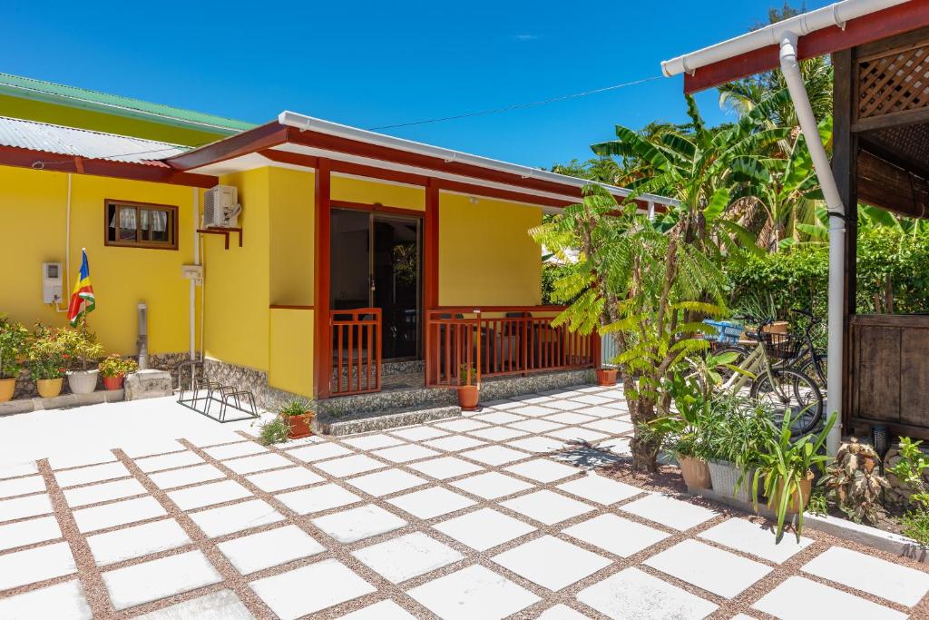 Dream Holiday Self Catering photo