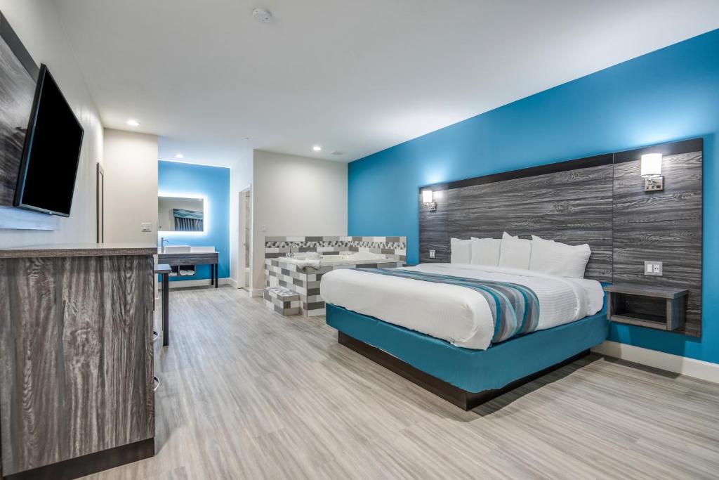 Americas Best Value Inn & Suites Houston at Hwy 6 photo