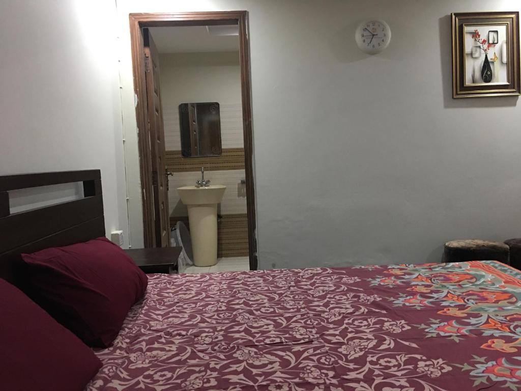 1 Bed Apartment with terrace photo
