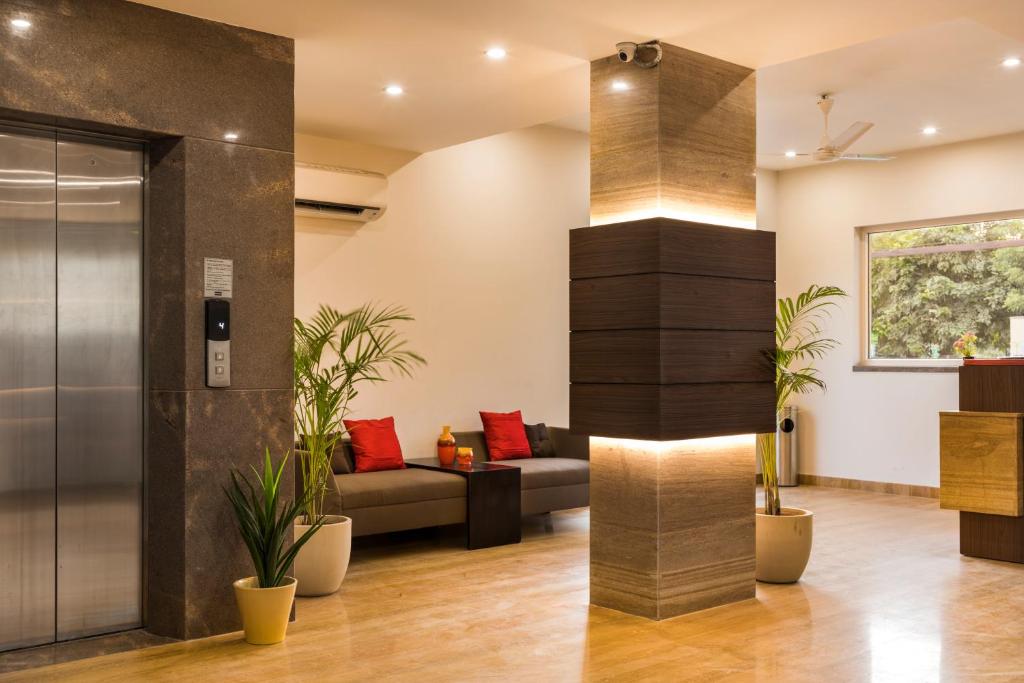 SILVER OAK near Medanta Medicity photo