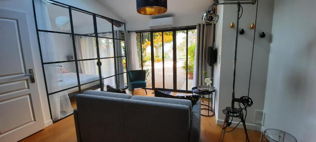 La Parenthèse, Rez de jardin indépendant, 4 étoiles, Fleurieu-sur-Saône