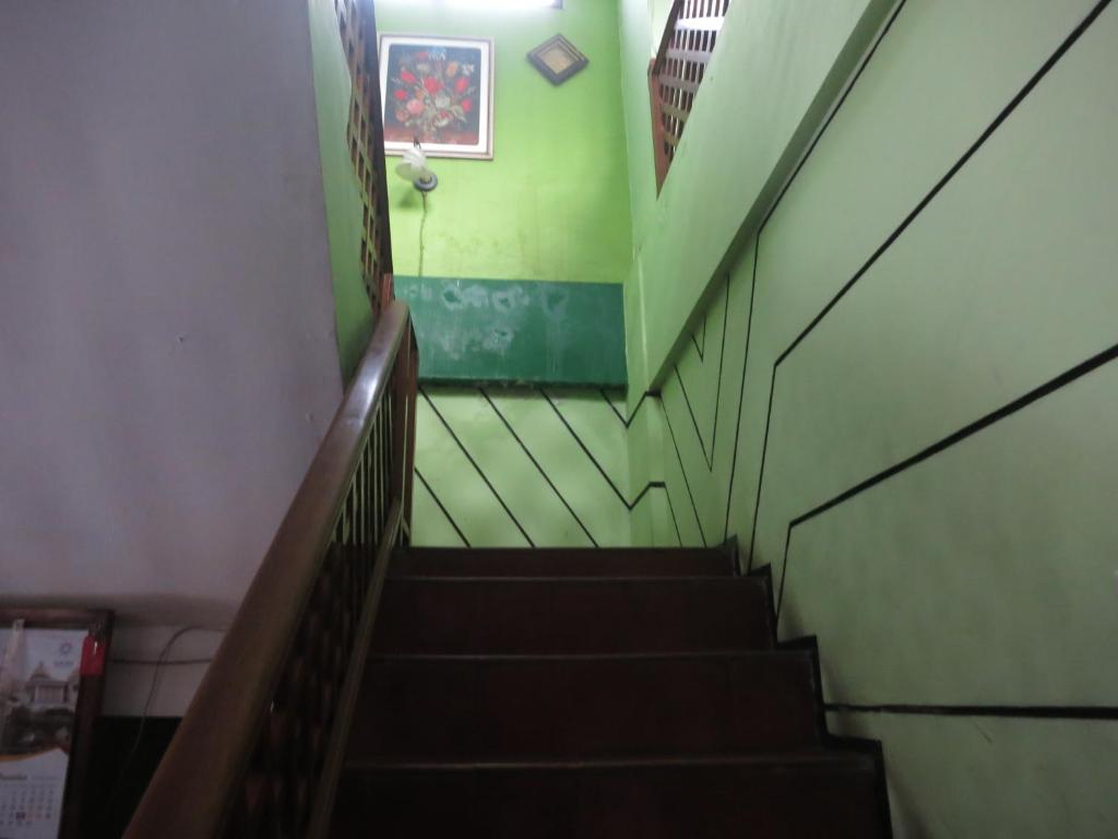 フロント・ロビー