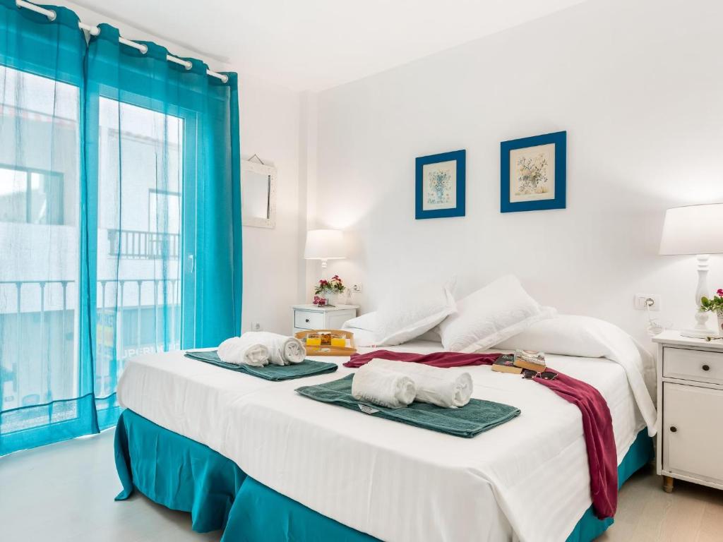 205 Los Cristianos by the beach, center, wifi AC - 3