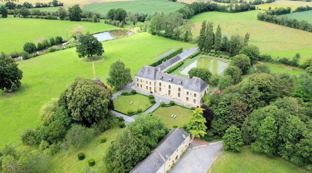 Château du Bû，位于Anctoville的酒店