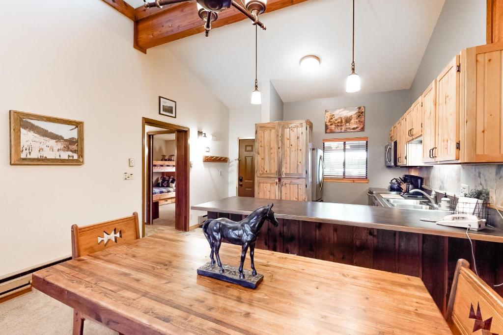 Beaver Village Villa photo