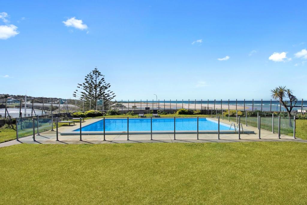 Scamander Beach Resort photo