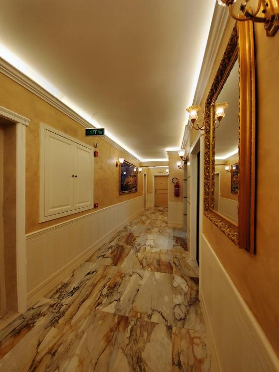 Vesa's Apartment photo