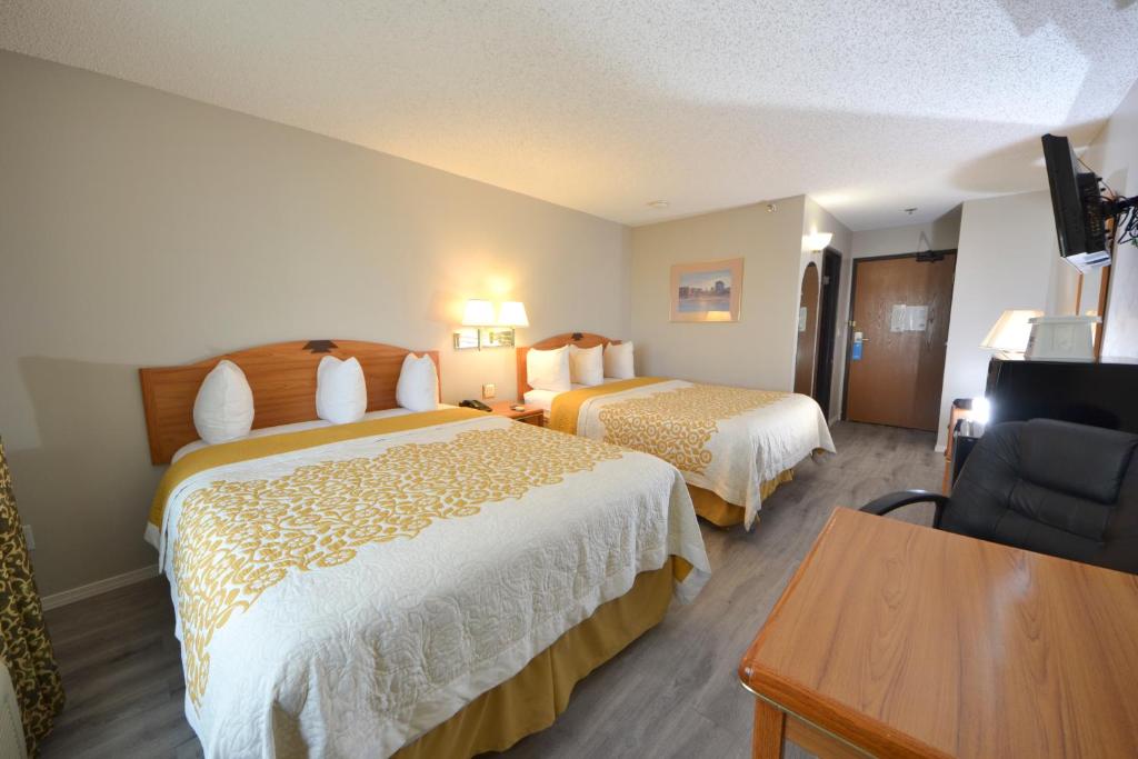 Days Inn & Suites by Wyndham Airport Albuquerque photo