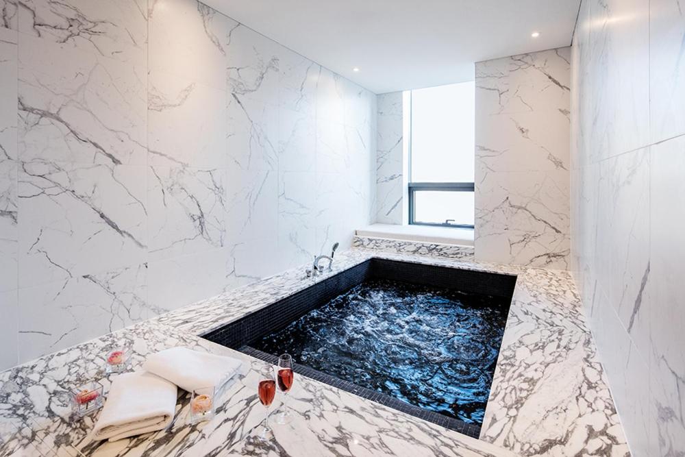 Ramada by Wyndham Seoul Sindorim