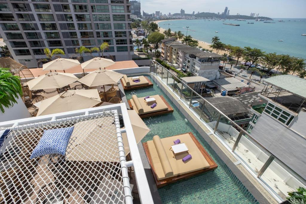 Attractions, Pattaya Sea View Hotel in Pattaya