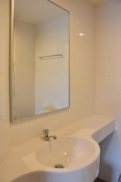 ลุมพินี จอมเทียน ซีวิว อี 22 อินน์ (Lumpini Jomtien Seaview E22Inn) photo