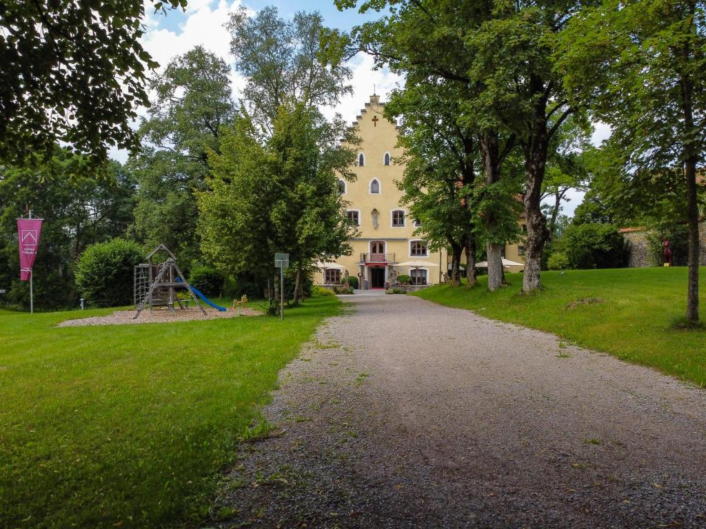 Schloss zu Hopferau - 3