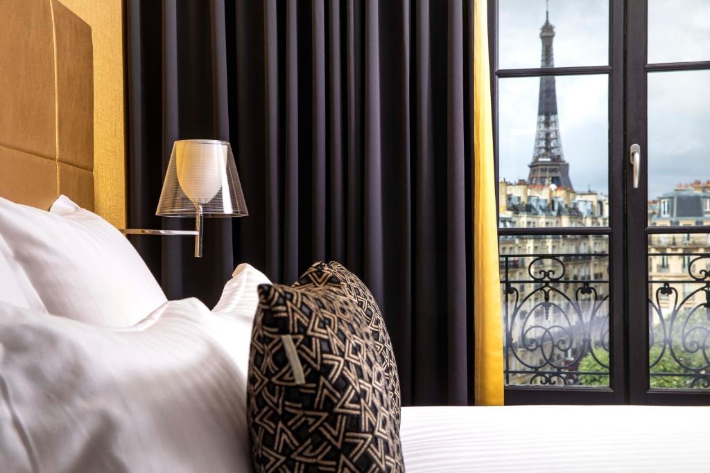 First Hotel Paris Tour Eiffel - 2