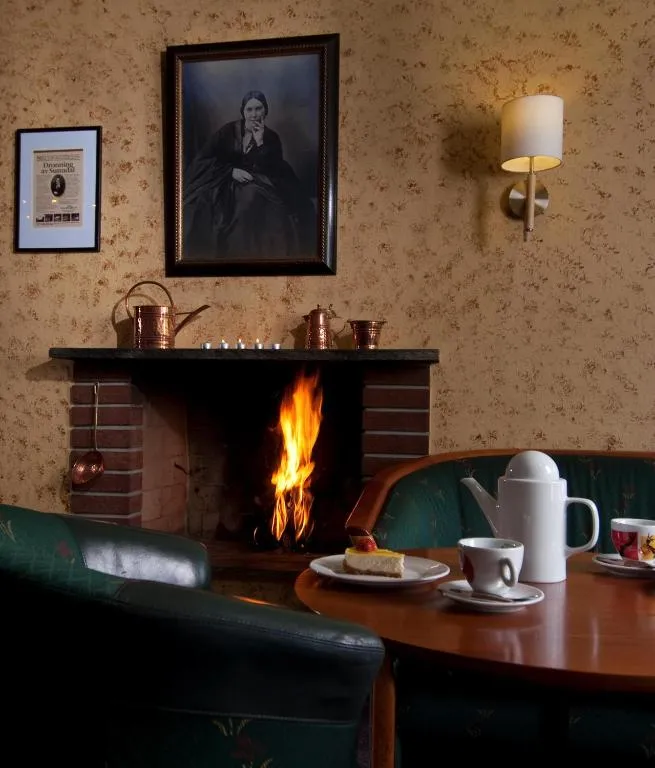Sunndalsøra Hotell, hotel in Sunndalsøra
