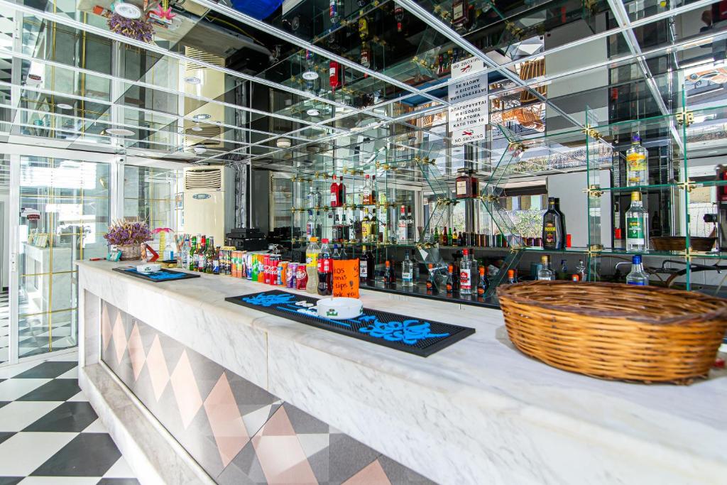 Bar/lounge