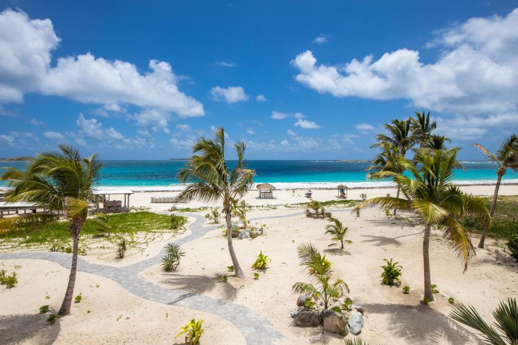 Orient Beach Hotel photo