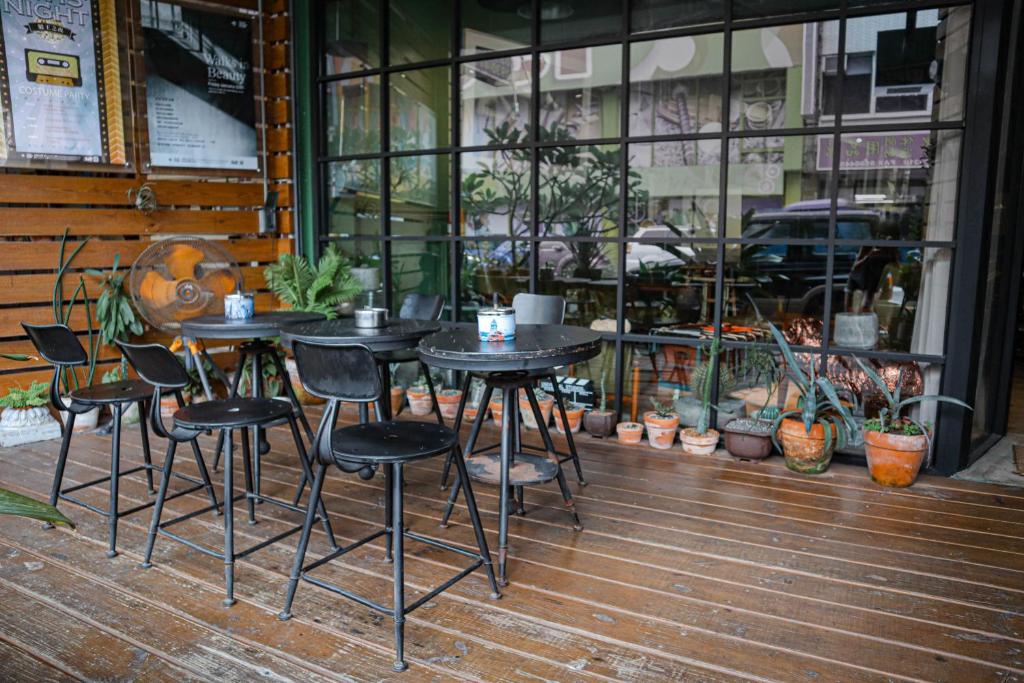 旅充人文客棧 (Travel Charger Hostel)