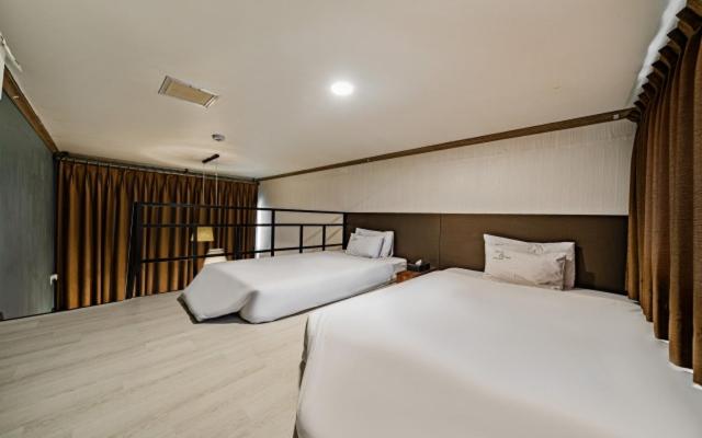 Hotel Hue loft - Incheon