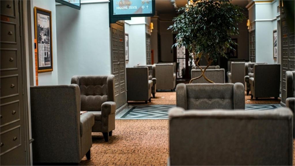 Bar/lounge