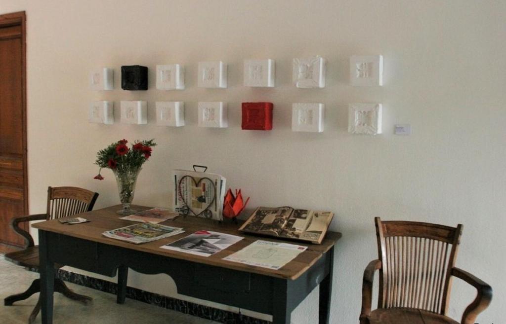 Hostal Montsoliu photo