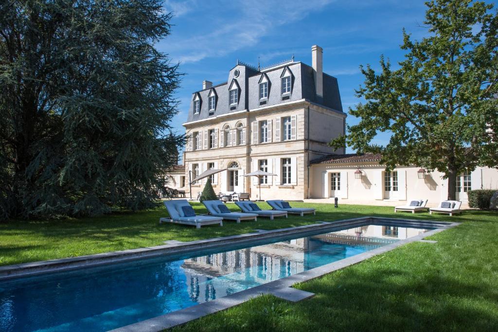 Chateau Malescasse — Hotel in Lamarque