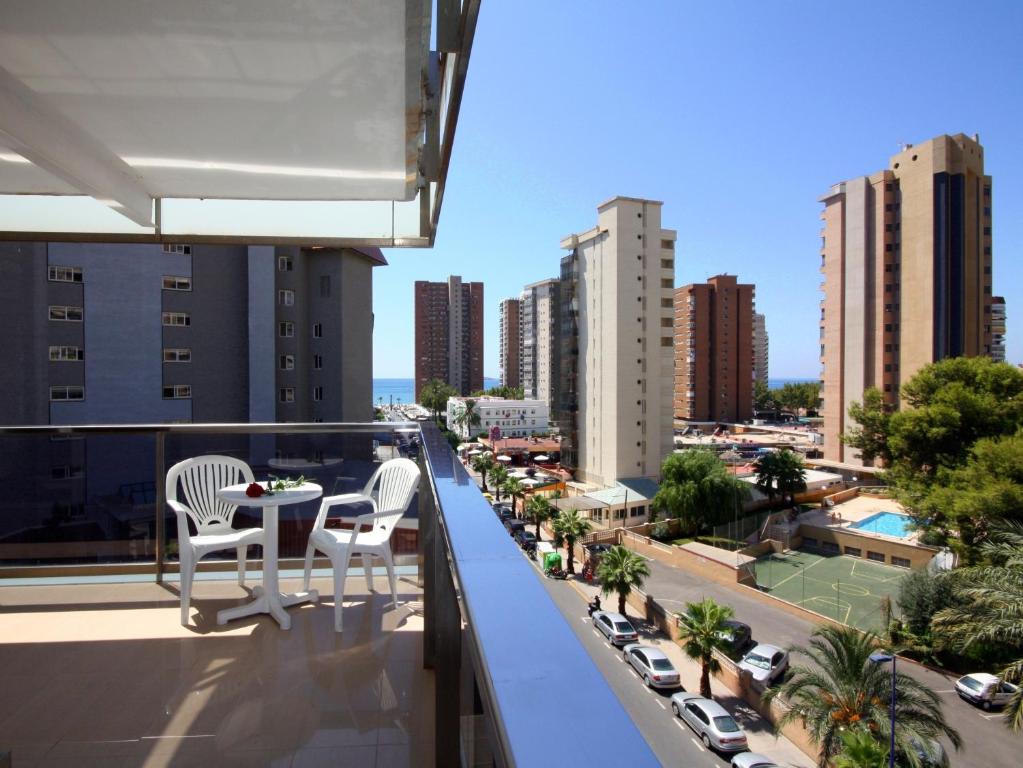 Hotel Perla — Hotel rooms in Benidorm, Valencian Community
