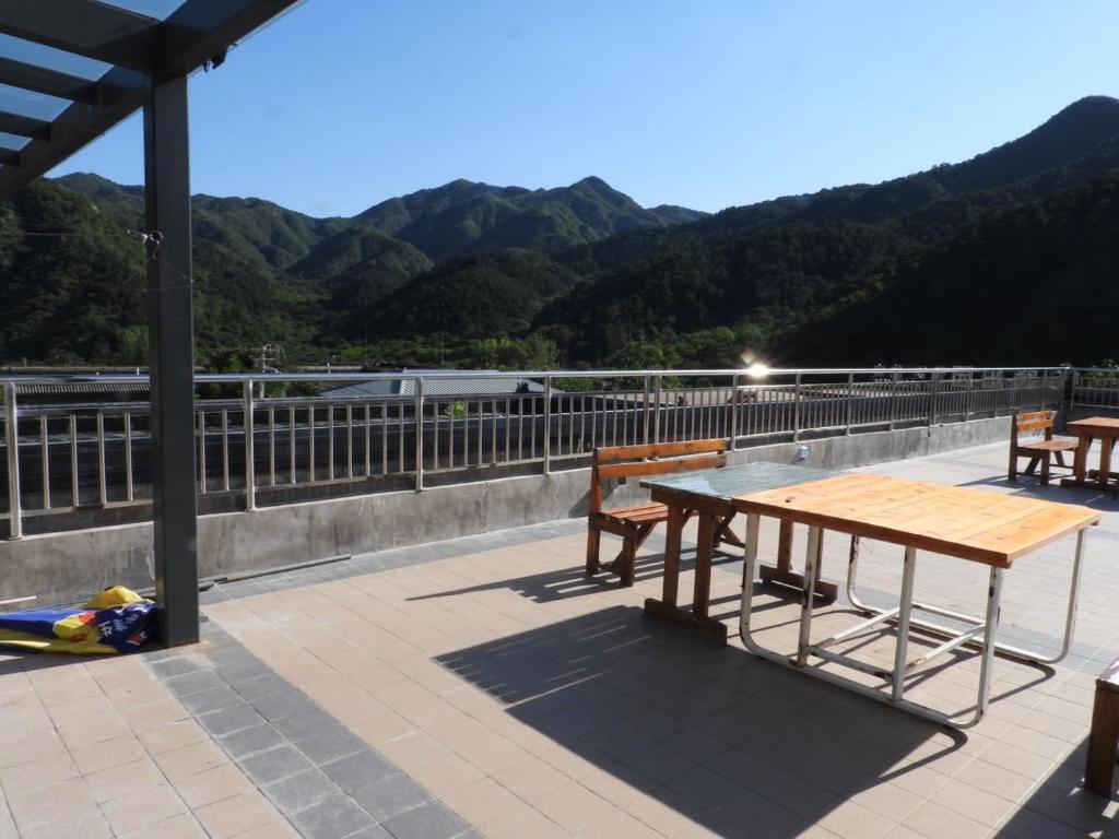 Beijing Huanghuacheng Water Great Wall Derunju Guesthouse photo