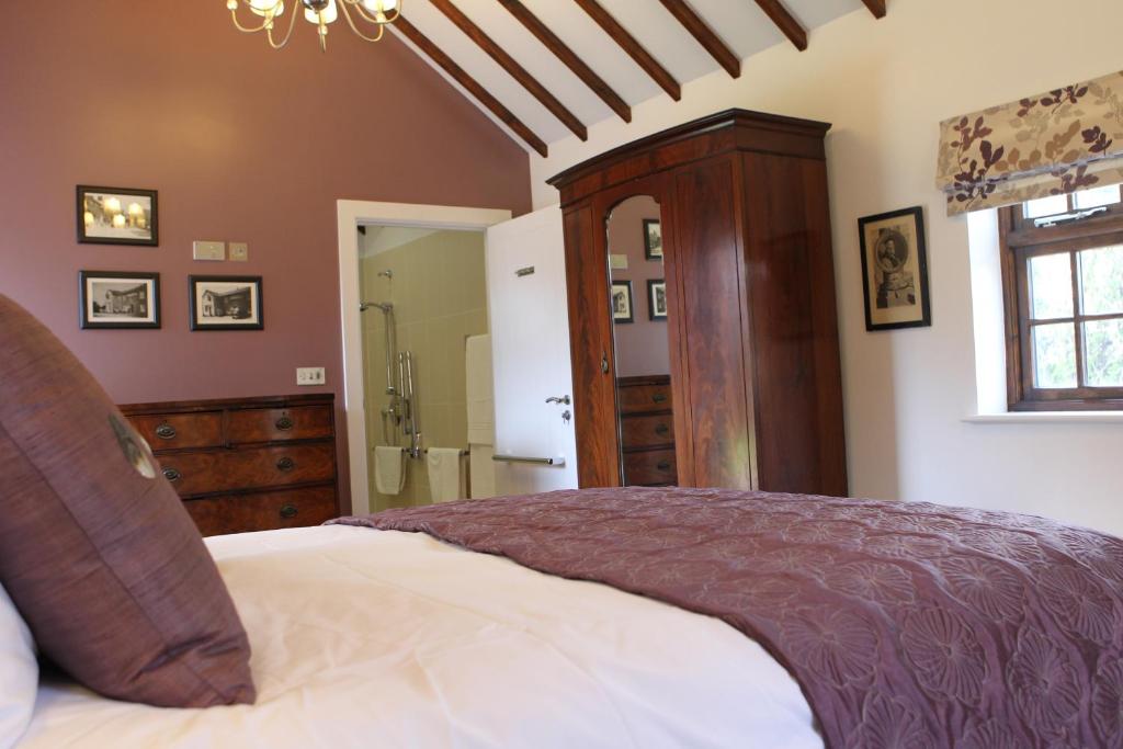 The Compasses Inn photo