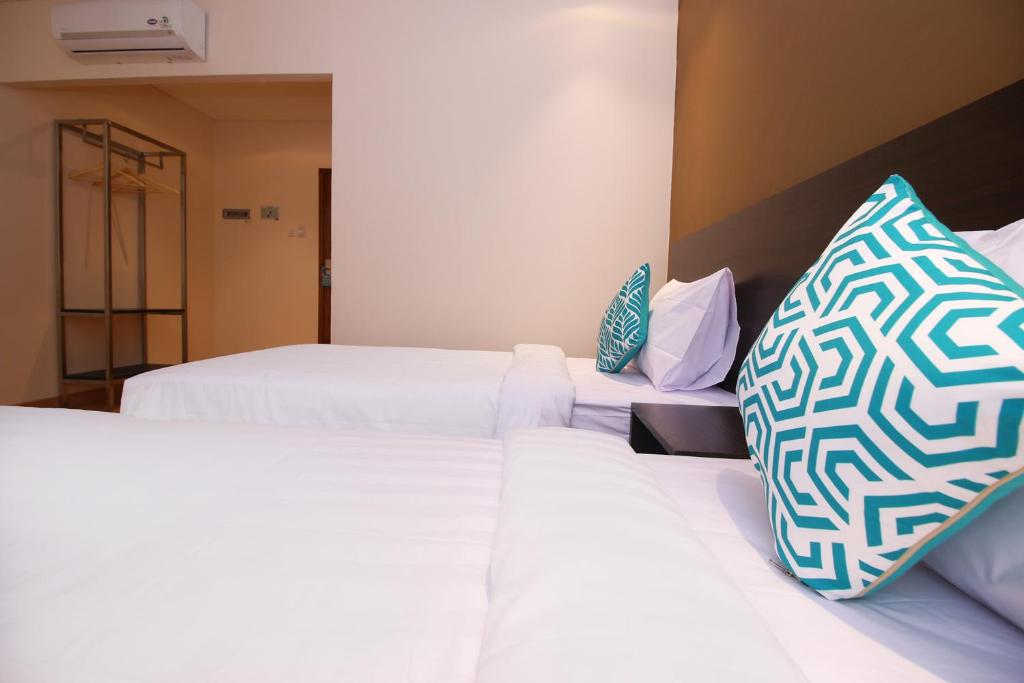 Altona Hotel photo