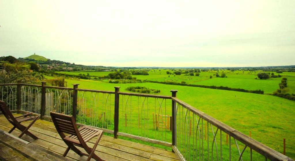 Healing Waters Sanctuary for Exclusive Private Hire and Self Catering Board, Vegetarian, Alcohol & W photo