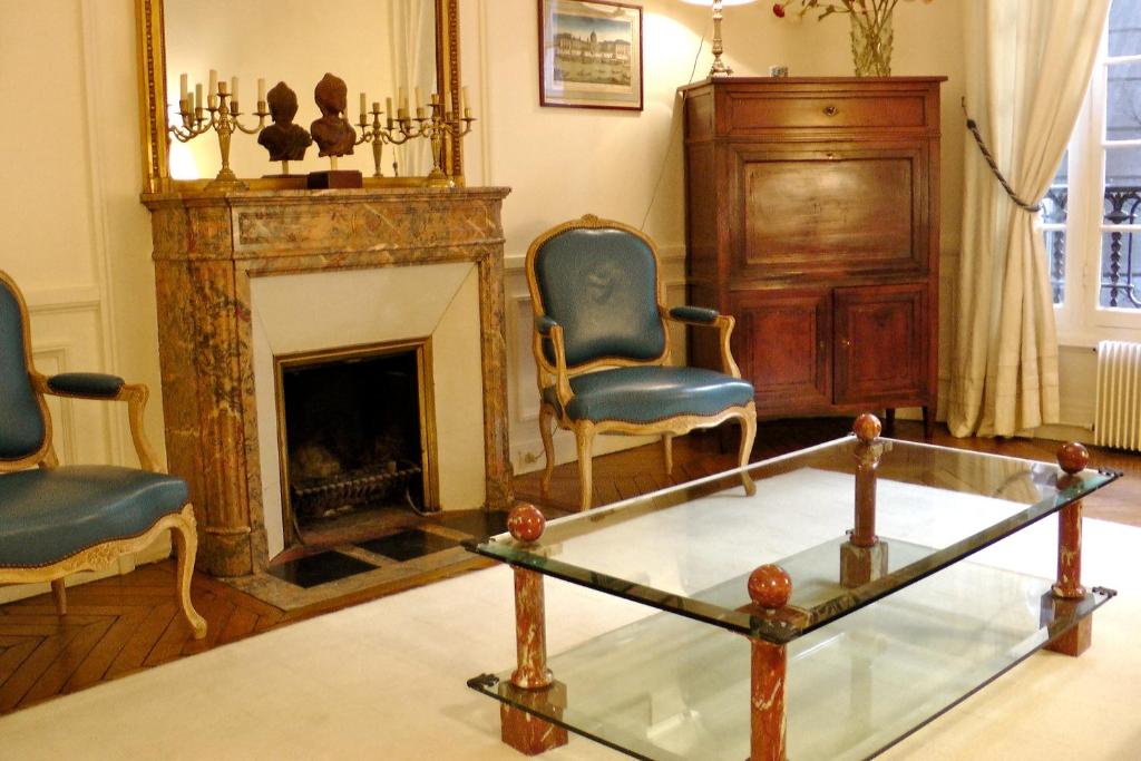 Best Price On Apartment Living In Paris Palais Bourbon Apartment Living In Paris Palais Bourbon