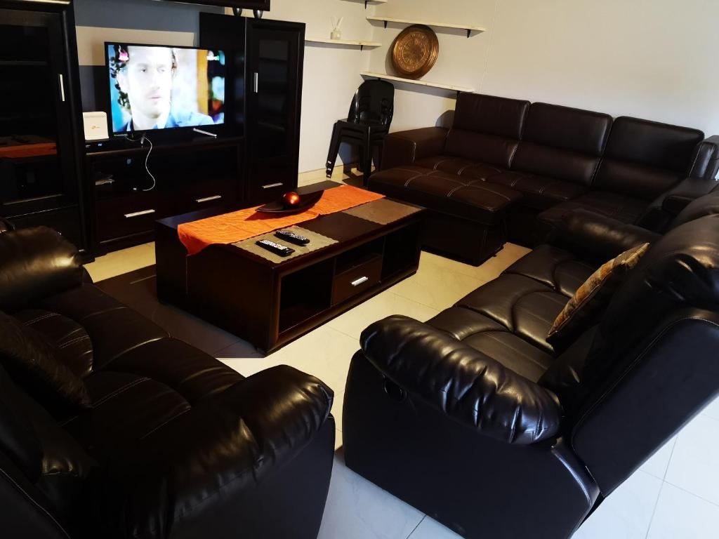 Tuvawa Luxury Suites photo