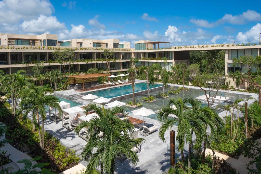 Mistiq Tulum - 1