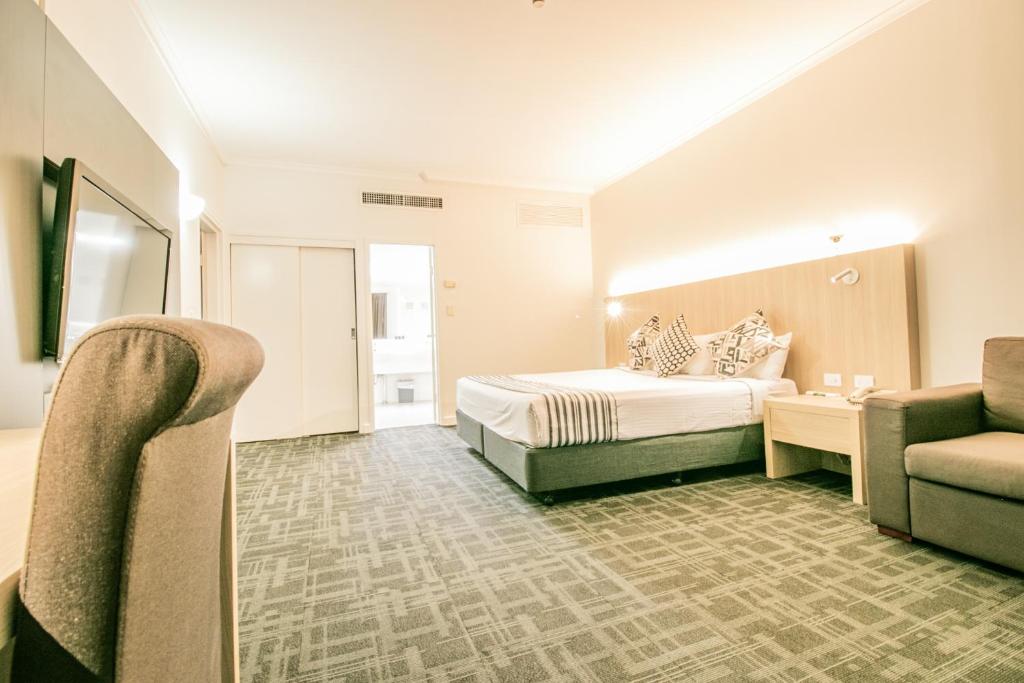 Absolute Beachfront Opal Cove Resort photo