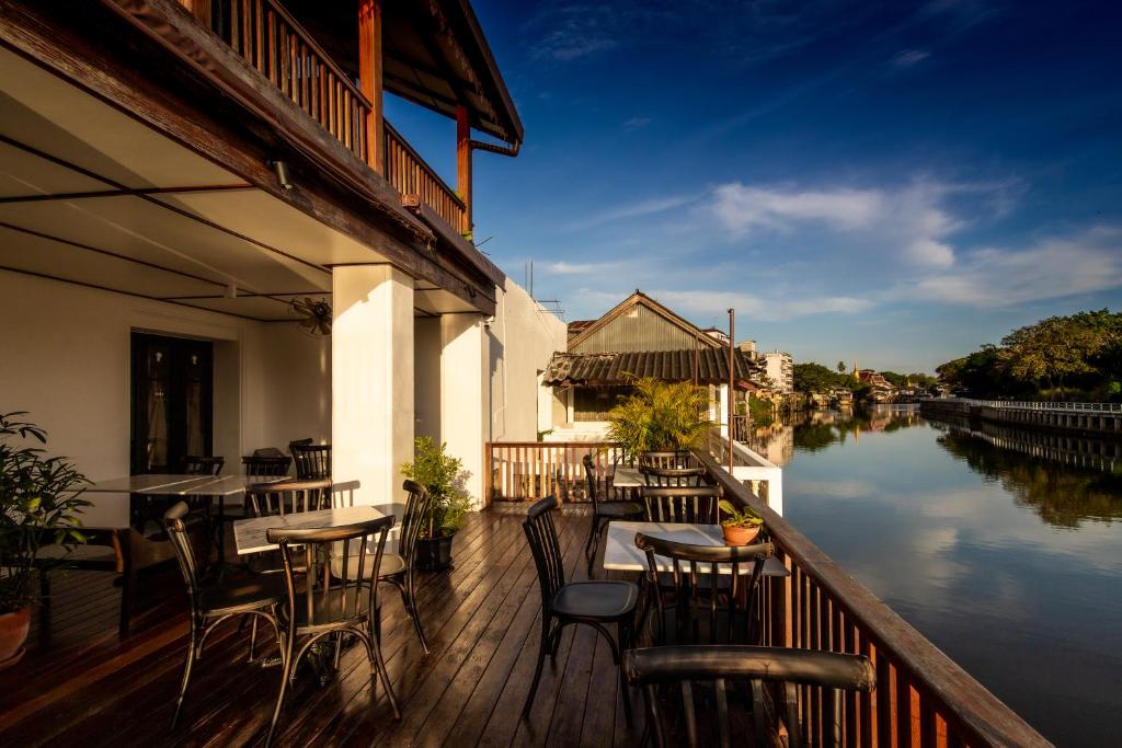 Punyashthiti villa photo