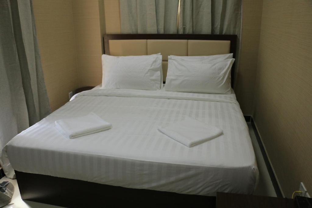 Alpha Suites photo