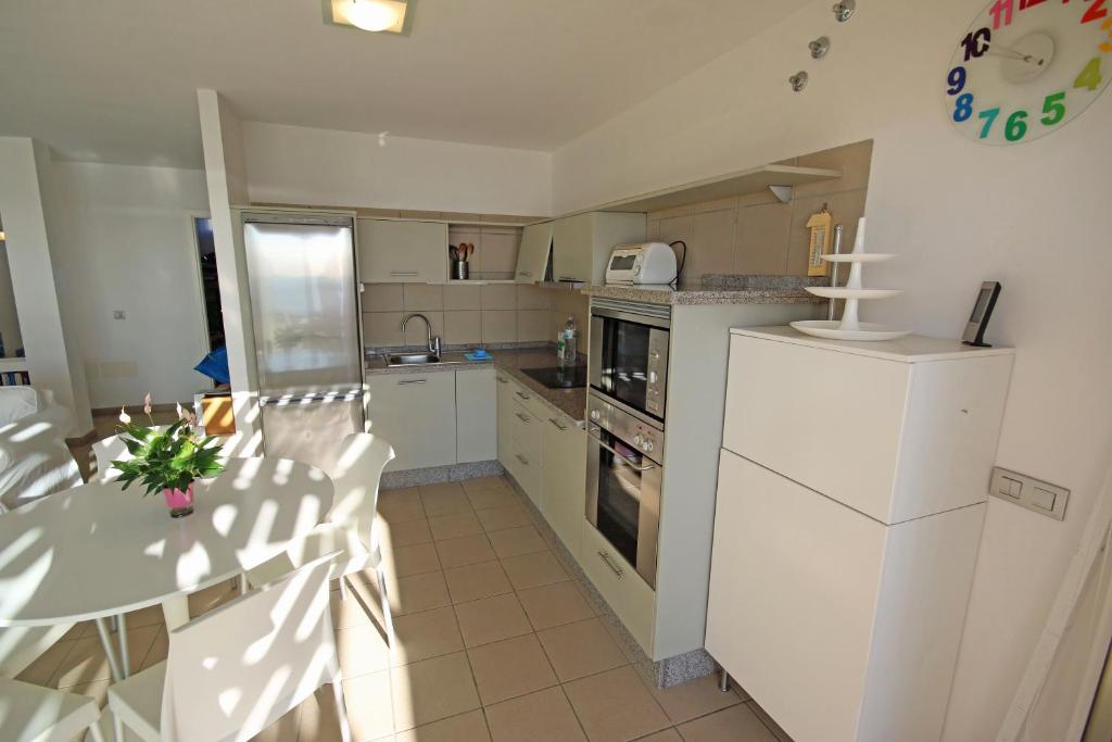 Casa Medano 46 by rentmedano, 3 bedroomed duplex attic with superb ocean view - 4