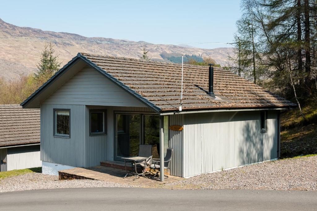 Deerstalker Lodge cozy lodge with wood burner, Crianlarich