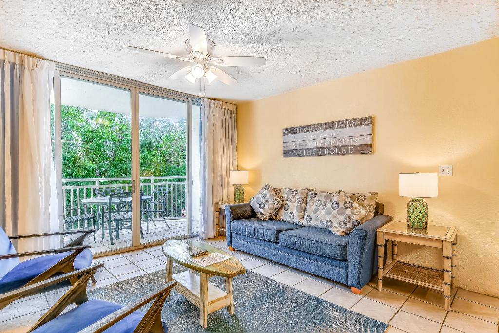 Sunrise Suites - Sea Breeze Suite 101 photo