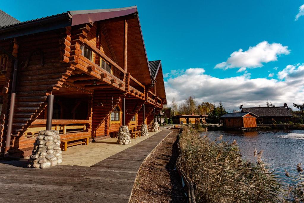 Тихая Заводь — Hotel in Novye Bateki