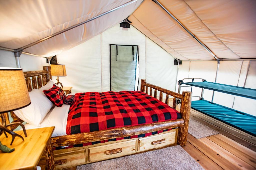Boulder Mountain Resort photo