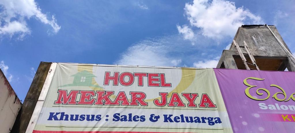 Hotel Keluarga Mekar Jaya Syariah Near UNS Solo 館内設備