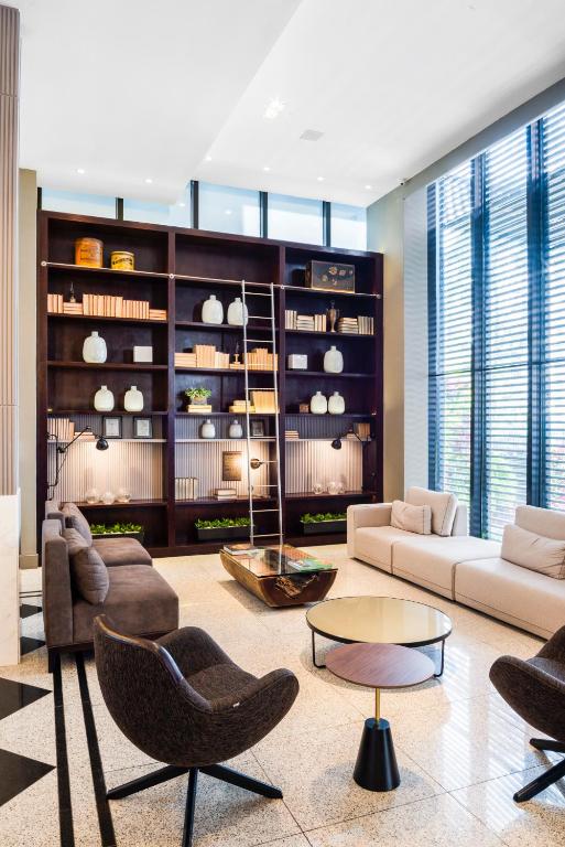 メルキュール クリティバ バテル ホテル (Mercure Curitiba Batel Hotel) フロント・ロビー