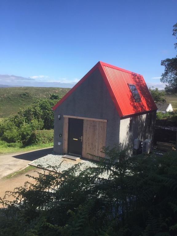 Birdsong Bothy Inviting 1 Bedroom House in Colbost photo