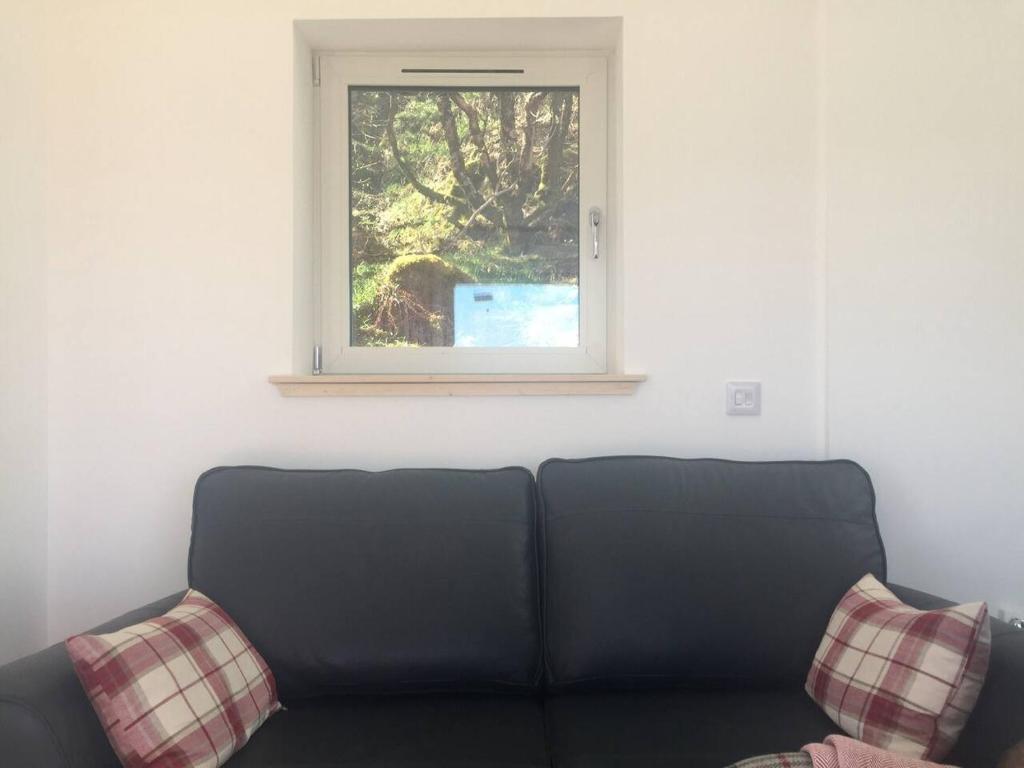 Birdsong Bothy Inviting 1 Bedroom House in Colbost photo