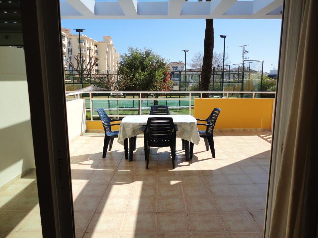 Charming Apartment in Dénia with Shared Pool - 2