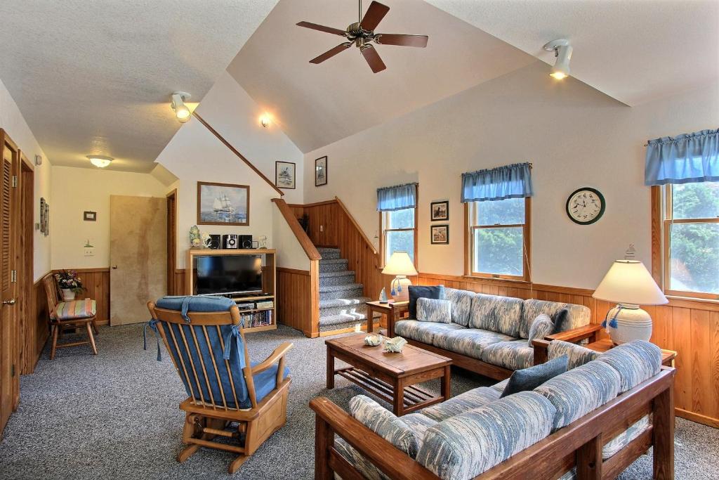 Tern Inn #19-WI, Avon