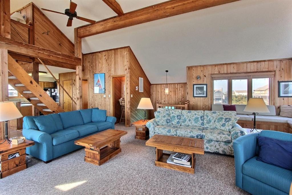 Three Sheets to the Wind #70-1, Avon