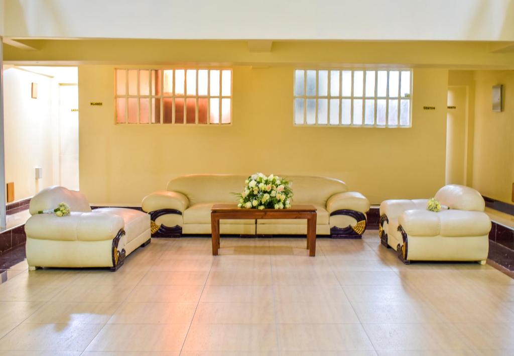 Royal Green Gardens Resort photo